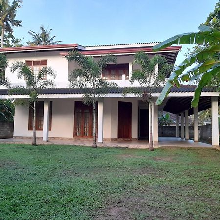 Muthuarana Villa Matara Exterior photo